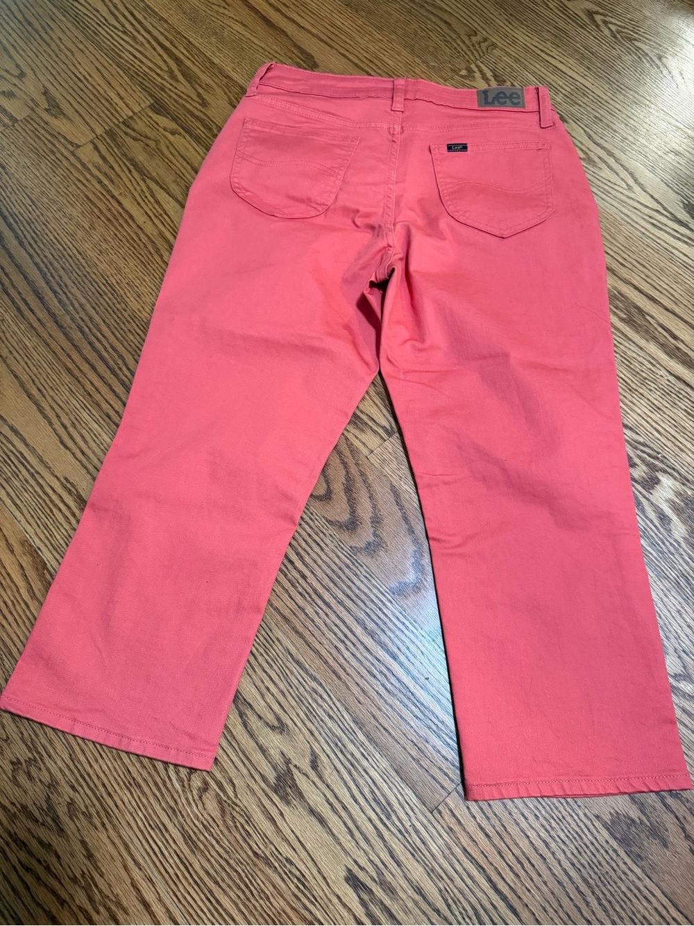 Capris - Picture 2 of 4